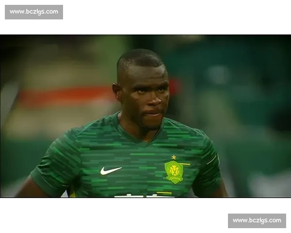 恩加德乌头球造门将乌龙 国安半场 1-0 领先西海岸