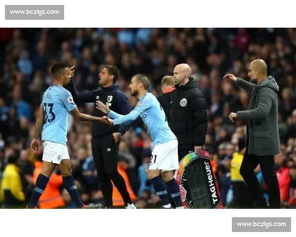 瓜帅怒批红牌判罚，米克尔力挺裁判：刘易斯抬脚动作引争议